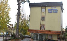 Hotel Due Pini Melfi Exterior photo