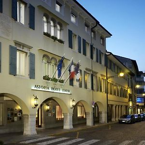 Astoria Hotel Italia Udine Exterior photo