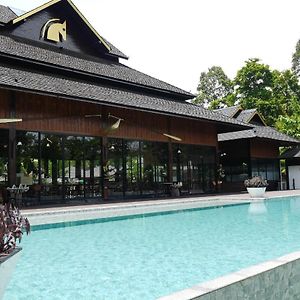 Phumontra Resort Nakhonnajok Exterior photo