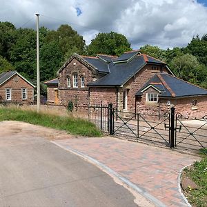 Pumping Station Holidays Apartman Cinderford Exterior photo