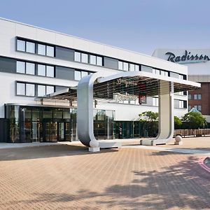 Radisson Hotel And Conference Centre London Heathrow Hillingdon kerület Exterior photo