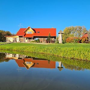 Kunci Hotel Priekuļi Exterior photo