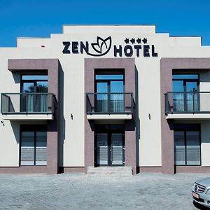 Zen Hotel Foksány Exterior photo