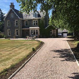 Mount Barker Panzió Grantown-on-Spey Exterior photo