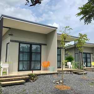 Udon Farm Fun Homestay With Swimming Pool Udonthani Exterior photo