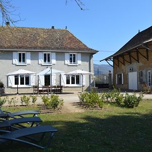 Le Domaine Du Chaffard Panzió Les Avenières Exterior photo