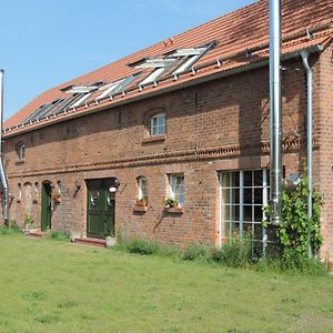 Ferienscheune Kummernitztal Panzió Grabow  Exterior photo