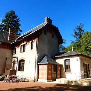 Le Manoir Sur La Roche, 74, Impasse Du Manoir, 71520 Navour Sur Grosne D121 Panzió Clermain Exterior photo