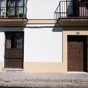 Bereber أحلام Apartman Jerez de la Frontera Exterior photo