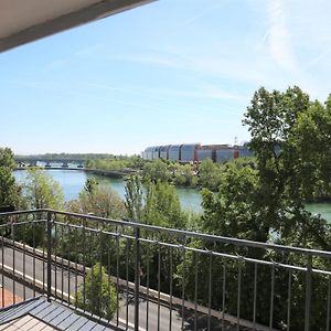 Lyon Cite Internationale Apartman Exterior photo