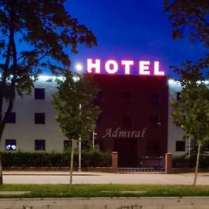 Hotel I Restauracja Admiral Legnica Exterior photo