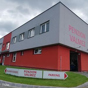 Penzion Valmez Hotel Valašské Meziříčí Exterior photo