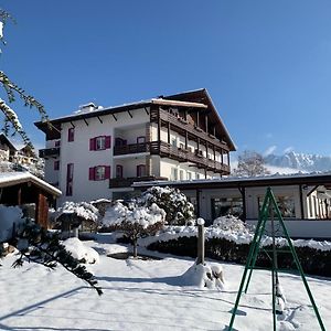 Hotel Latemar Castello–Molina di Fiemme Exterior photo