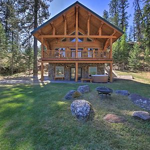 Scenic Riverfront Retreat With Hot Tub And Kayaks! Villa Thompson Falls Exterior photo