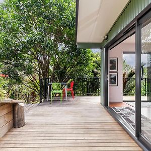 Scotts Landing Bach Retreat - Mahurangi East Villa Exterior photo