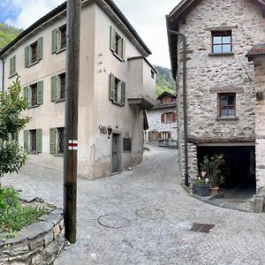 Bnb Ca Di Sciavatin Panzió San Vittore Exterior photo