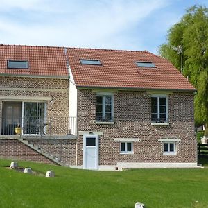 Gite La Maison D'Edouard Villers-Carbonnel Exterior photo