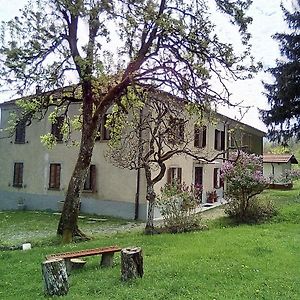 Casa Del Gigi Bnb Panzió Albareto  Exterior photo