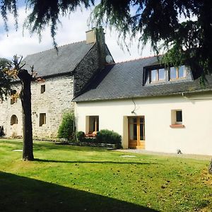 Trevejean Chambre D'Hotes De Charme Panzió Guerlédan Exterior photo