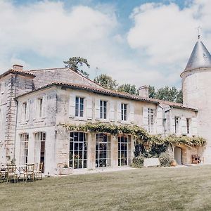 Chateau De Mouillepied Hotel Port-dʼEnvaux Exterior photo