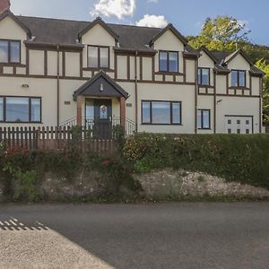 Tudor House Ross-on-Wye Exterior photo