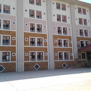 Ud Resort Hotel Udonthani Exterior photo