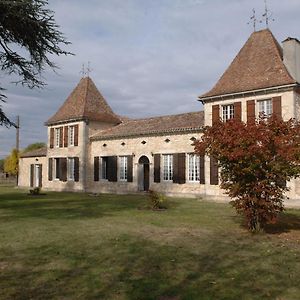 Chateau Le Guit Panzió Grignols  Exterior photo