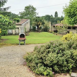 Terrasse & Jardin Villa Jonzac Exterior photo