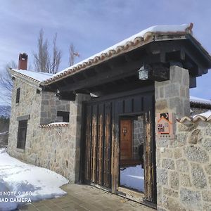 Casas Herrenales De Ulaca Solosancho Exterior photo