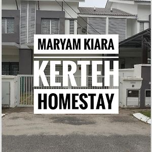 Maryam Kiara Kerteh Homestay Exterior photo