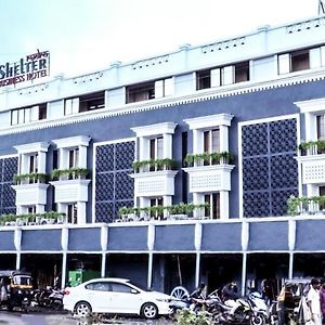 Rudra Shelter Business Hotel Vaszai Exterior photo