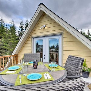 Charming Port Angeles Studio With Deck And Views! Apartman Exterior photo