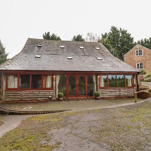 The Old Stables Villa Ross-on-Wye Exterior photo