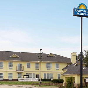 Days Inn & Suites By Wyndham Dfw Airport South-Euless Exterior photo