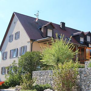 Gaestehaus Memmelhof Hotel Neuburg an Der Donau Exterior photo