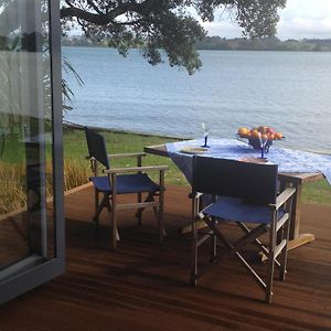 Absolute Waterfront Serenity Near Auckland Apartman Clarks Beach Exterior photo