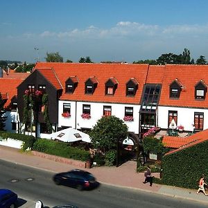 Park Hotel Prŭhonice Exterior photo