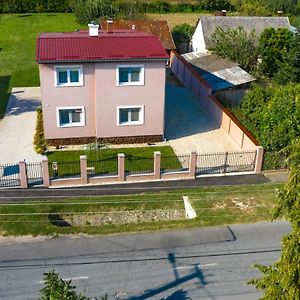 Orgona Vendégház Hotel Murakeresztur Exterior photo