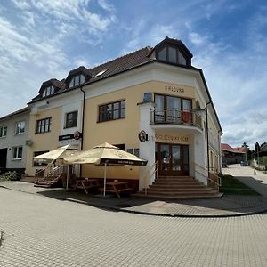 Orlovna Sitborice Hotel Exterior photo