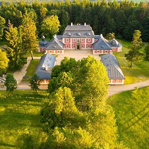 Lovecky Zamek Karlstejn Svratouch Exterior photo