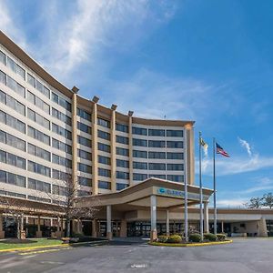 Clarion Hotel & Suites Mount Laurel Exterior photo