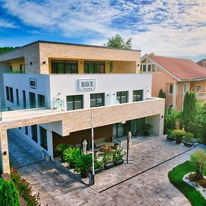 Biador Apartments Nagyvárad Exterior photo