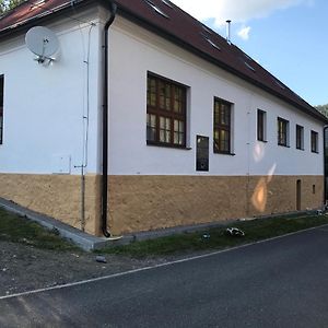 Penzion Stara Skola Szentivánboca Exterior photo