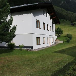 Apart Brigitta Apartman Sankt Leonhard im Pitztal Exterior photo