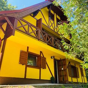 Tavas Vendégház Hotel Karancsalja Exterior photo