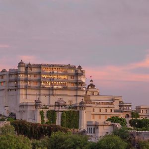 Raas Devigarh Hotel Delwāra Exterior photo