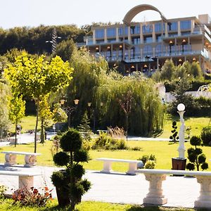 Wonderland Cluj Resort Exterior photo