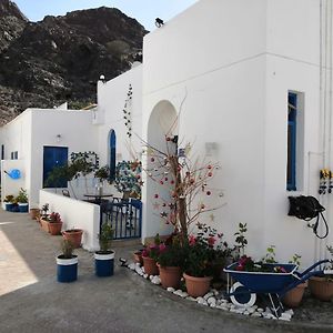 The Blue Gate Villa Maszkat Exterior photo