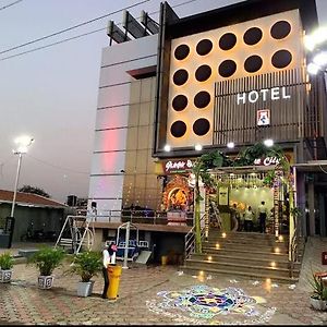 Temple City Hotels India Pvt. Ltd Cholavandān Exterior photo