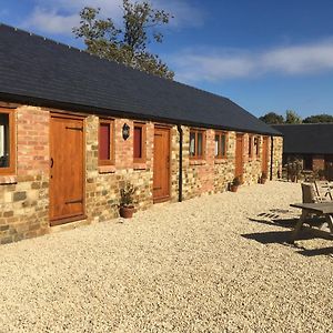 Slapton Manor Panzió Towcester Exterior photo